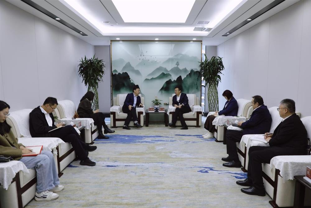 政企聯(lián)動，共謀發(fā)展新路徑！ 濟(jì)南市商務(wù)局一行到產(chǎn)發(fā)集團(tuán)座談交流